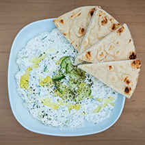Tzatziki with Pita