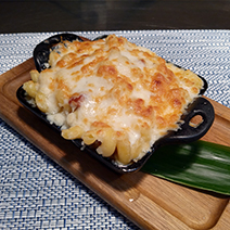 Blackened Shrimp Mac & Cheese at Hot Tin Roof